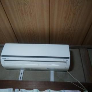 譲り先が決まりました!ありがとうございました!エアコン2台（室外機も）引き渡し致しました！の画像