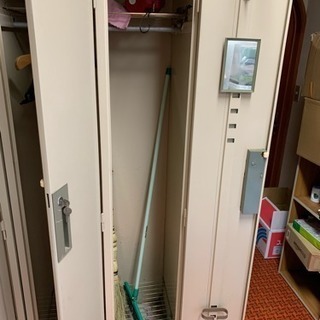 2人用ロッカー 2個  現状渡し 引き取りのみ