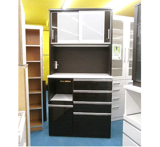 札幌 美品【光沢ある木目調が美しいキッチンボード】幅100cm レンジボード 家電ボード 食器棚 ダークブラウン/こげ茶色系 ポスティア100KB 本郷通店