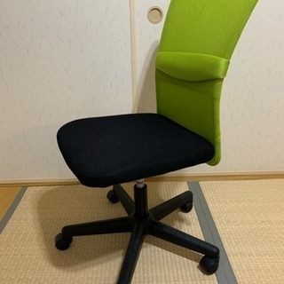 取引中 (5/23まで) オフィスチェア デスクチェアの画像