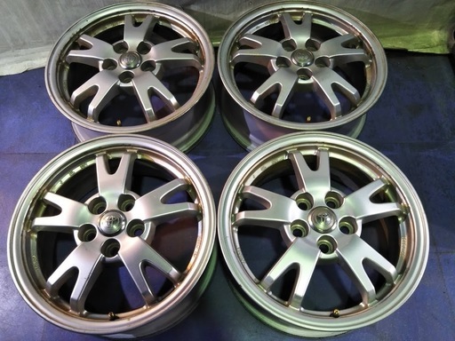 30系 プリウス 15インチ アルミホイール【富山市 手渡しもOK】30プリウス純正 前期 トヨタ純正アルミ 4本 PCD100 ウィッシュ アリオン プレミオ カルディナ セリカ