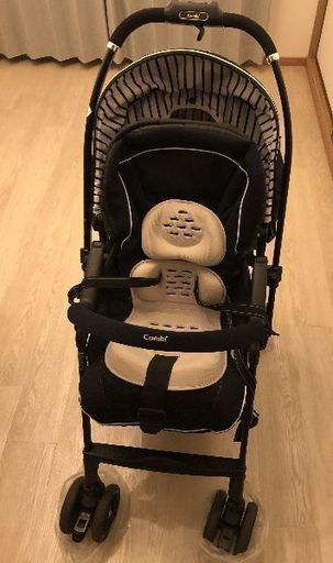 Combi　ベビーカー　メチャカル A型