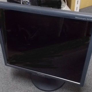 Mitsubishi 19in ディスプレイ(光沢液晶)差し上げます！