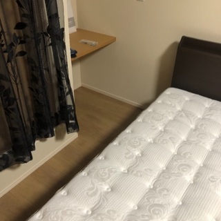 クイーンベッド（ニトリ）の画像