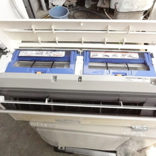 西９５９　富士通　ルームエアコン　AS-R22V-Wの画像