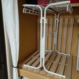 押入れスライドハンガー