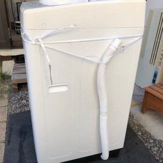 【特価】2016年製  Hisense  全自動洗濯機  4.5キロの画像