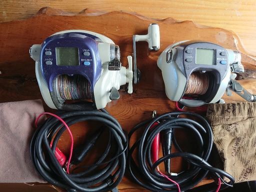 ダイワ電動リール2台中古品