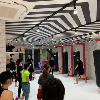 キックボクシング！営業時間7時〜23時！格闘技業界店舗数No. 1！の画像