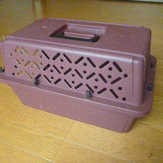 【値下げしました】新品同様 犬のケージ　PETMATE KENNELの画像