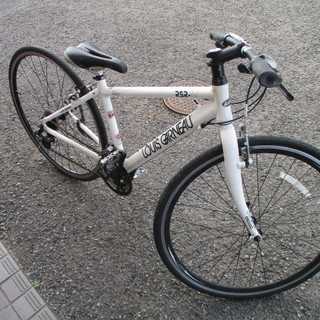 エコプラス小倉南店】LOUIS GARNEAU ルイガノ クロスバイク 白 3×8段変速