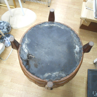 マルニ ベルサイユ オットマン 丸椅子 スツール 2脚セット 猫脚　ブラウン maruni  ☆ PayPay(ペイペイ)決済可能 ☆ 札幌市 清田区 平岡 の画像