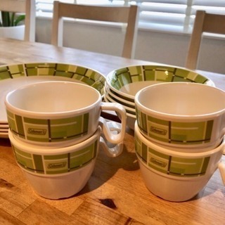 コールマン キャンプ食器セットの画像