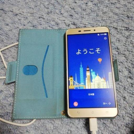 ASUSシムフリースマホ