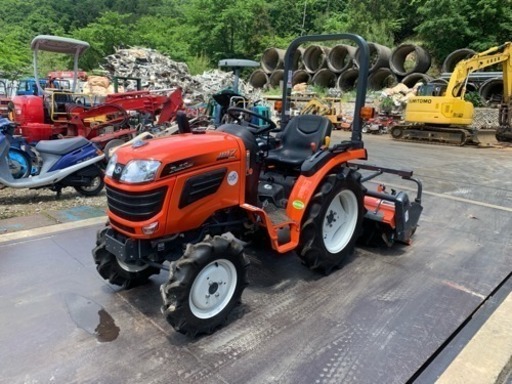 トラクター 4WD 多数在庫あります JB17 A-17 MT185