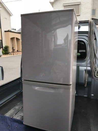 取引中2010年製パナソニック冷凍冷蔵庫。千葉県内配送無料。設置無料。