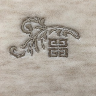 ジバンシー敷綿毛布