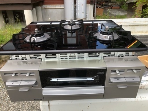 リンナイシステムキッチン用ビルトインコンロ新品未使用