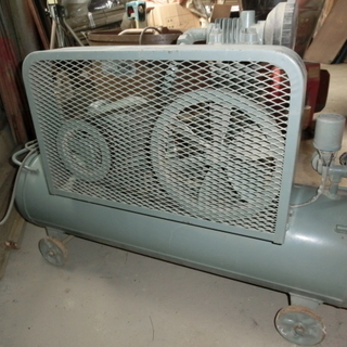 エアコンプレッサー　日立製作所　トキコ製造　　HITACHI　　３相　200Vの画像