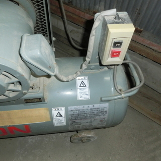 エアコンプレッサー　日立製作所　トキコ製造　　HITACHI　　３相　200Vの画像