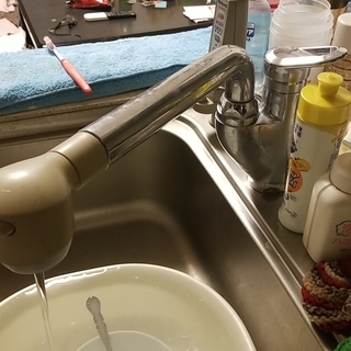 生駒市、生駒郡の蛇口水漏れや排水つまりなどの水道修理お任せください‼ - 生活トラブル