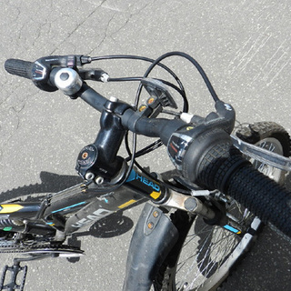 マウンテンバイク 26インチ 黒 18段階切り替え フルサス【HEAD】自転車