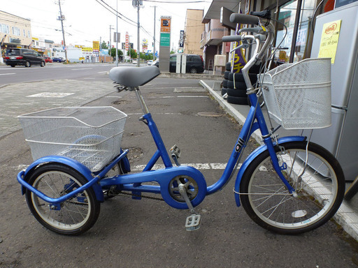 PayPay可 手稲リサイクル 3輪車　自転車 　青 ￥21,800-