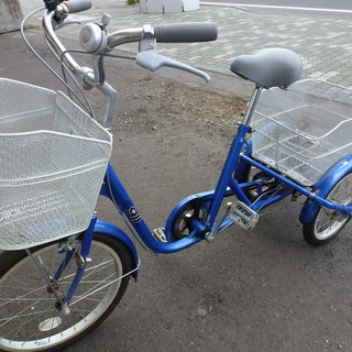 PayPay可 手稲リサイクル 3輪車　自転車 　青 ￥21,800- PayPay可 手稲リサイクル 3輪車 自転車 青 ￥21,800-