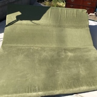 ローソファー グリーンの画像