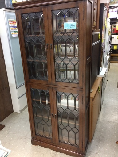 ★来店限定★ 　アンティーク調キャビネット　ガラス観音扉　コレクションボード　食器棚としても♪