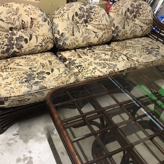 籐製 応接セット 座卓 ローテーブル ガラス天板 椅子2脚 3人掛け長椅子 事務所の画像