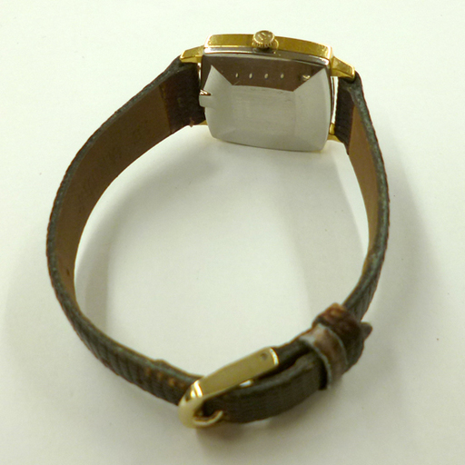 UNIVERSAL GENEVE ユニバーサル ジュネーブ 2針 メンズ 自動巻き 25石 スクェア 腕時計 スイス製 ☆ PayPay(ペイペイ)決済可能 ☆ 札幌市 清田区 平岡