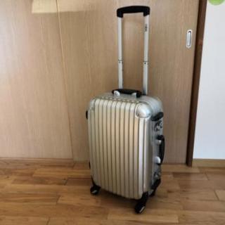 キャリーバッグ(機内持ち込み可)
