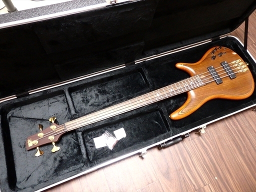 ハードケース付 Ibanez Premium SR1200
