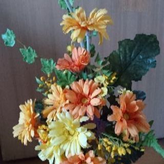 黄色ベースのブーケ（造花）