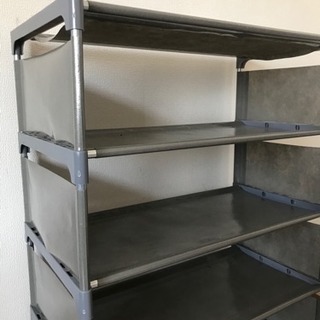 靴収納ケースの画像