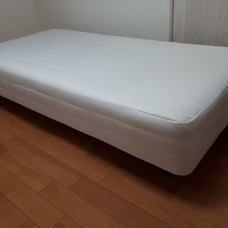 無印良品脚付マットレス。ポケットコイル。シングル。(洗えるカバー)の画像