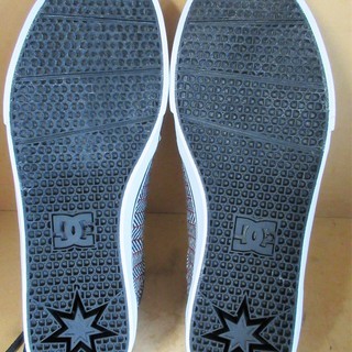 ☆ディーシー DC TRASE TX SE ADYS300123 スニーカー 28cm ストリートの定番ブランド◆軽快な履き心地の画像