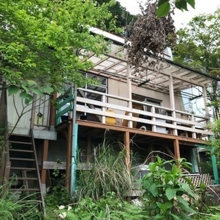 伊豆エメラルドタウンにある平屋の戸建て、DIYで好きにしてもOK - 不動産