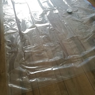 圧縮袋各二枚（サイズで価格変動あり）の画像