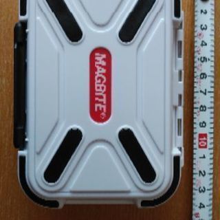 釣り小物　マグタンク（Ｍサイズ）