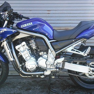 FZS1000　フェーザー