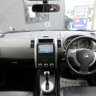 日産　エクストレイル　２０Ｘ　ＨＤＤ地デジナビ　１年保証　カーローン：支援対象車の画像