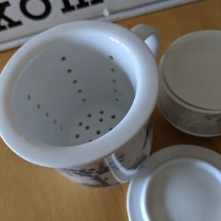 🐼パンダ茶器　茶こし付きマグカップと茶器　2セット　新品の画像