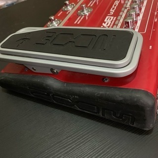 ZOOM B9.1ut ベースマルチエフェクターの画像