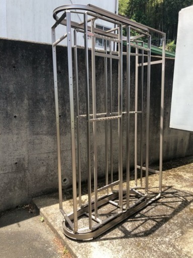 ハンガーラック 手動式 回転ラック