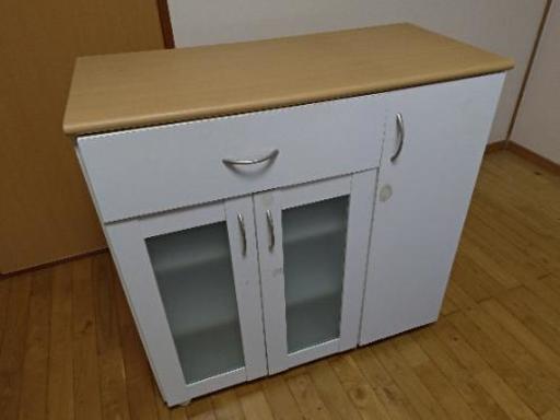 食器棚カウンタータイプ　値下げしました！