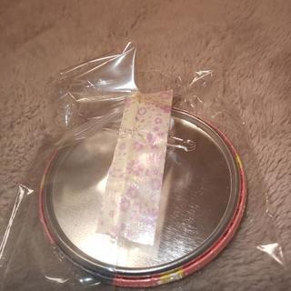 おそ松さん缶バッチ３の画像