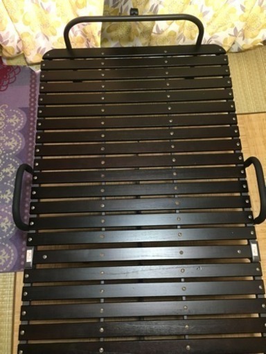 折りたたみすのこベッド 折りたたみベッド 【お譲り先決定しました】