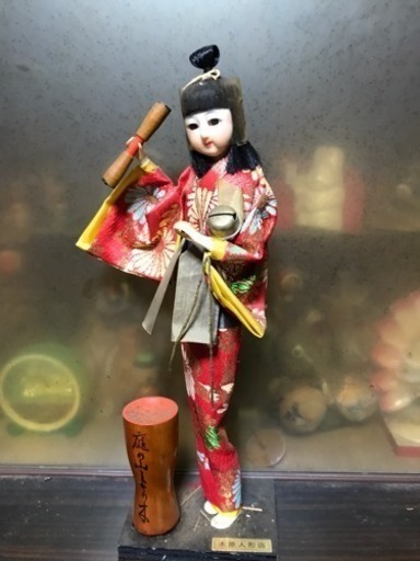 ③古い置物